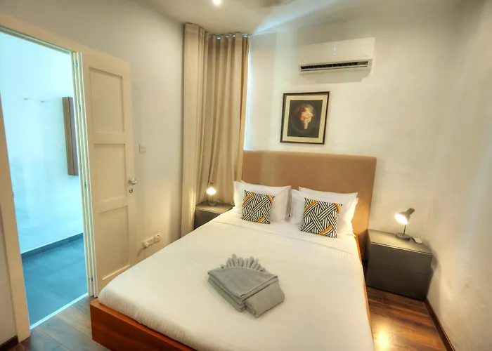 Traditional Townhouse, Terrace Near Valletta Weng1-1 * フロリアーナ